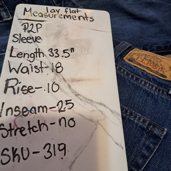 L.L Bean Straight Leg Jean's 36x30 - Picture 7 of 7